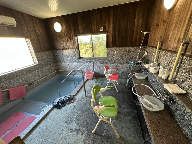 有限会社かつらぎケアサービスのアルバイト・バイト求人情報-03