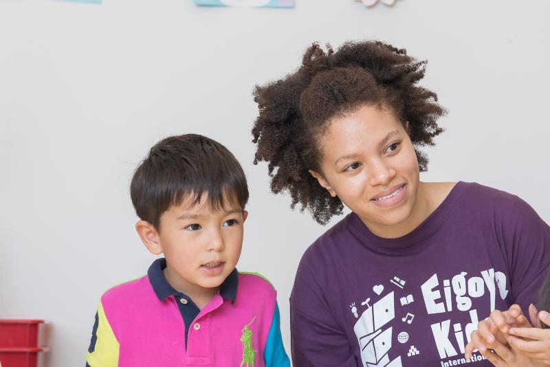 えいごやキッズのアルバイト・バイト求人情報-02