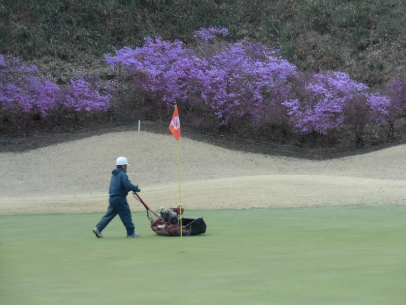 アゼリアヒルズカントリークラブ(東武緑地株式会社)のアルバイト・バイト求人情報-05