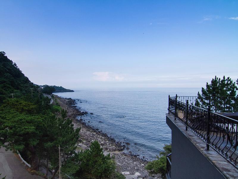 ISANA Resortのアルバイト・バイト求人情報-03