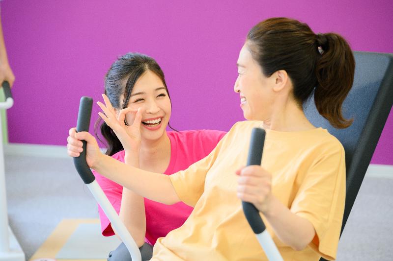 カーブス 平野西コノミヤのアルバイト・バイト求人情報-04