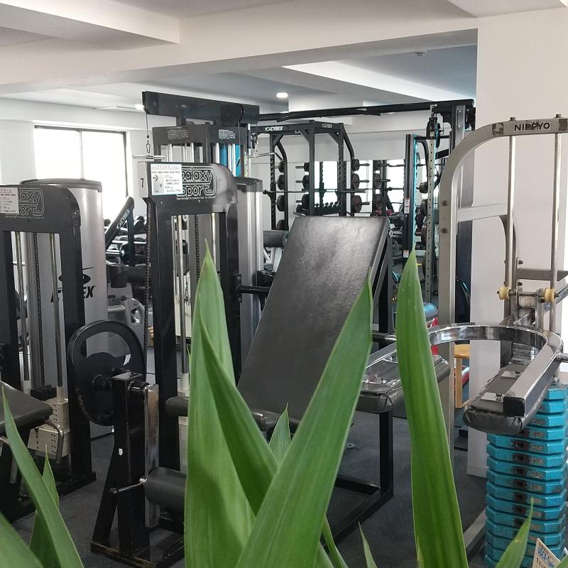 スポーツジムコスモス(有限会社高岡)のアルバイト・バイト求人情報-02