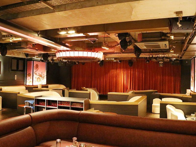 CLUB ROYALのアルバイト・バイト求人情報-05