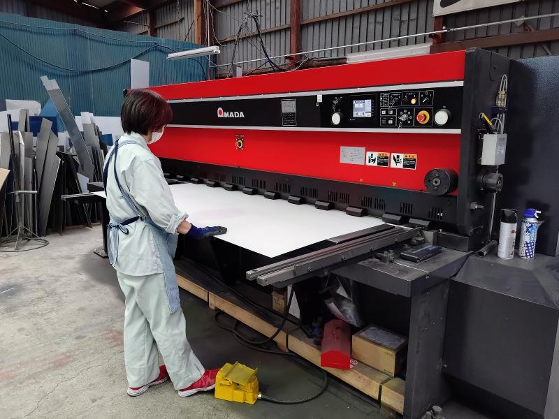 有限会社 安積ステンレスのアルバイト・バイト求人情報-04