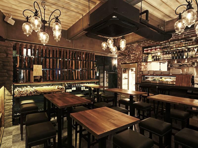 Italian Bar HACHIJURO - 八十郎 新富二丁目店のアルバイト・バイト求人情報-03