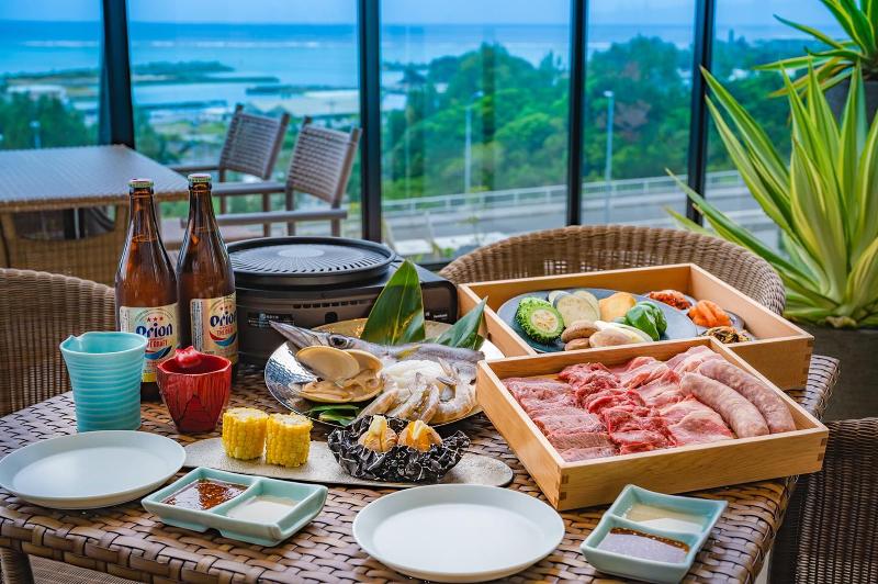 ヒルサイドグリルレストラン【株式会社ワイズリゾート沖縄】のアルバイト・バイト求人情報-02