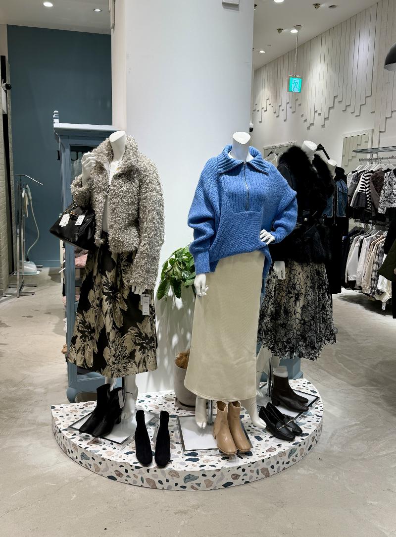 LUZIR　イオンモール大日のアルバイト・バイト求人情報-02