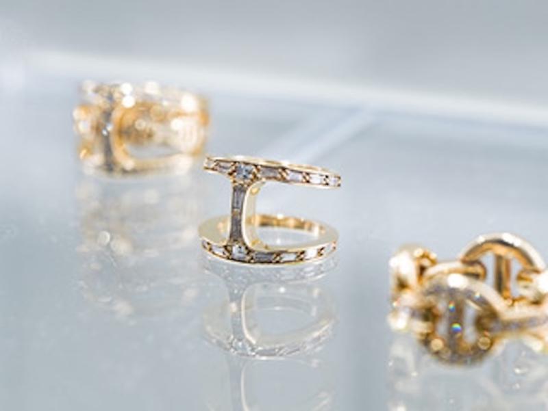 HOORSENBUHS 新宿伊勢丹店のアルバイト・バイト求人情報-03