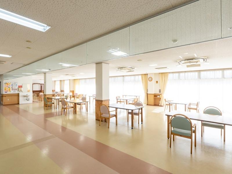 介護老人保健施設 らぽーとのアルバイト・バイト求人情報-04