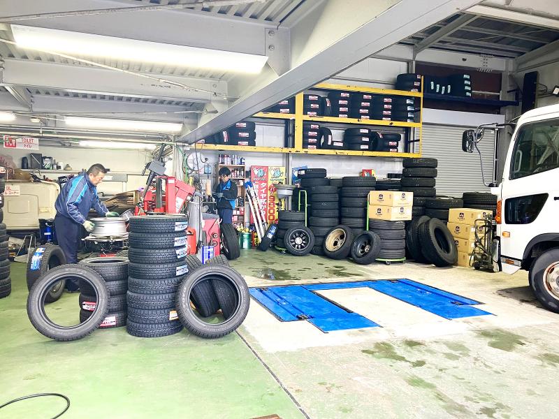 トナミ商事株式会社の求人・転職情報