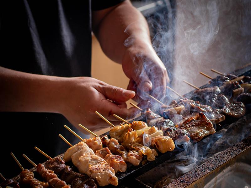 餃子と牡蠣　焼き鳥にののアルバイト・バイト求人情報-01