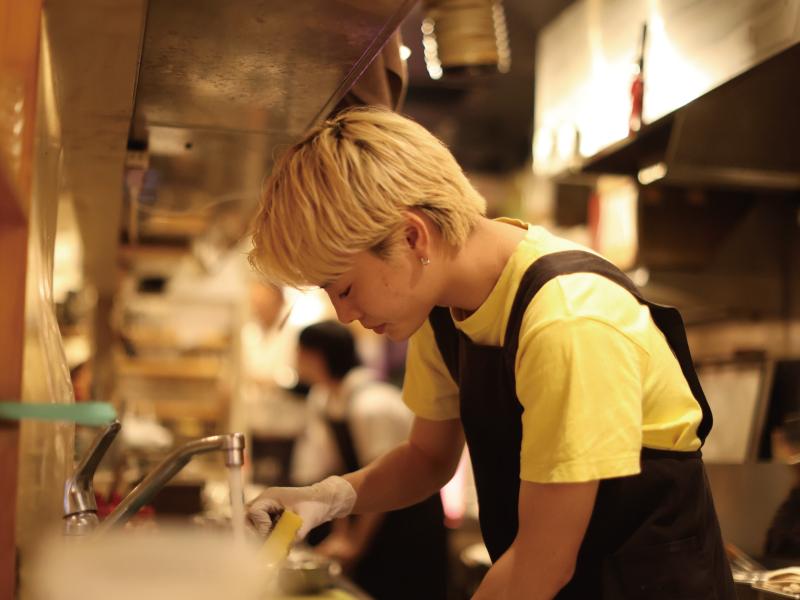 焼鳥×itarian ながりの鶏 三宮店のアルバイト・バイト求人情報-05