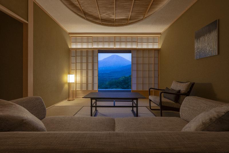 株式会社強羅花壇のアルバイト・バイト求人情報-02