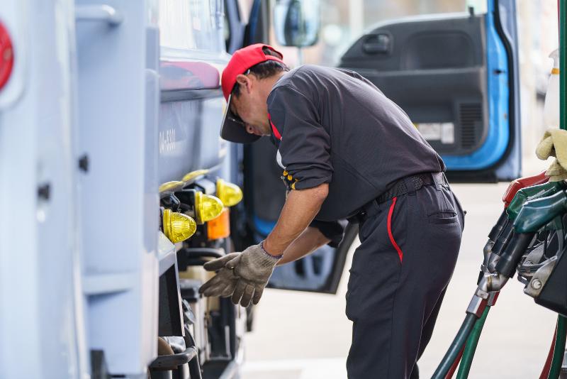 吉田商事株式会社のアルバイト・バイト求人情報-03