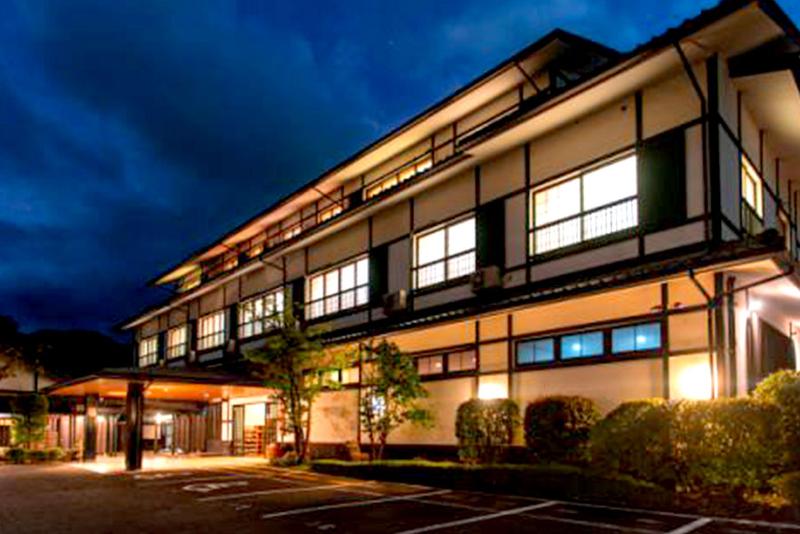 湯布院やわらぎの郷やどやのアルバイト・バイト求人情報-03