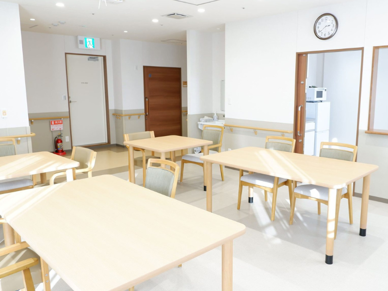 セレニティホスピス狭山ヶ丘のアルバイト・バイト求人情報-03