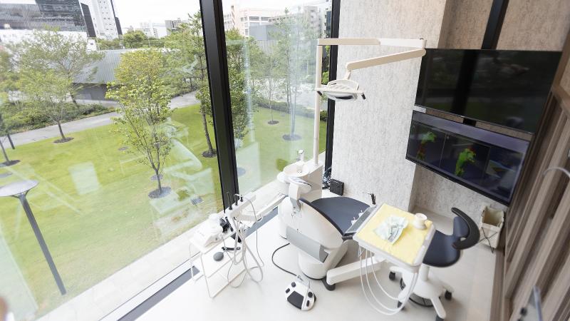 医療法人えみは会 えみは総合歯科 大阪梅田院のアルバイト・バイト求人情報-04