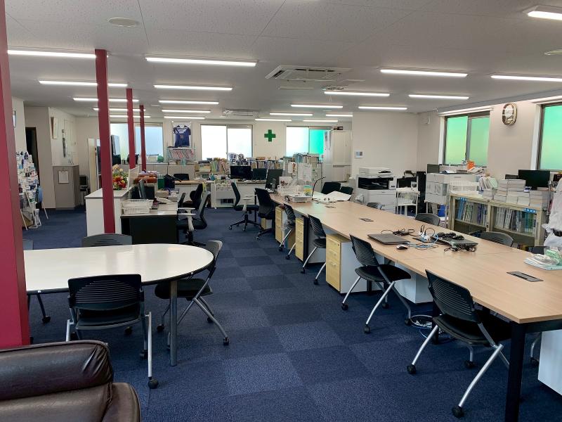 株式会社岡田電気工事のアルバイト・バイト求人情報-03
