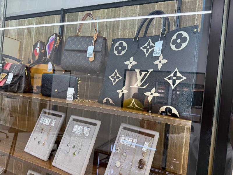 買取ショップ・エブリデイゴールドラッシュ|株式会社東洋のアルバイト・バイト求人情報-04