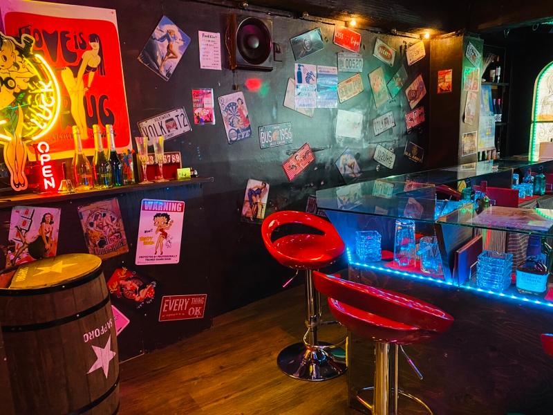 Girls Bar HONEY RABBITのアルバイト・バイト求人情報-02