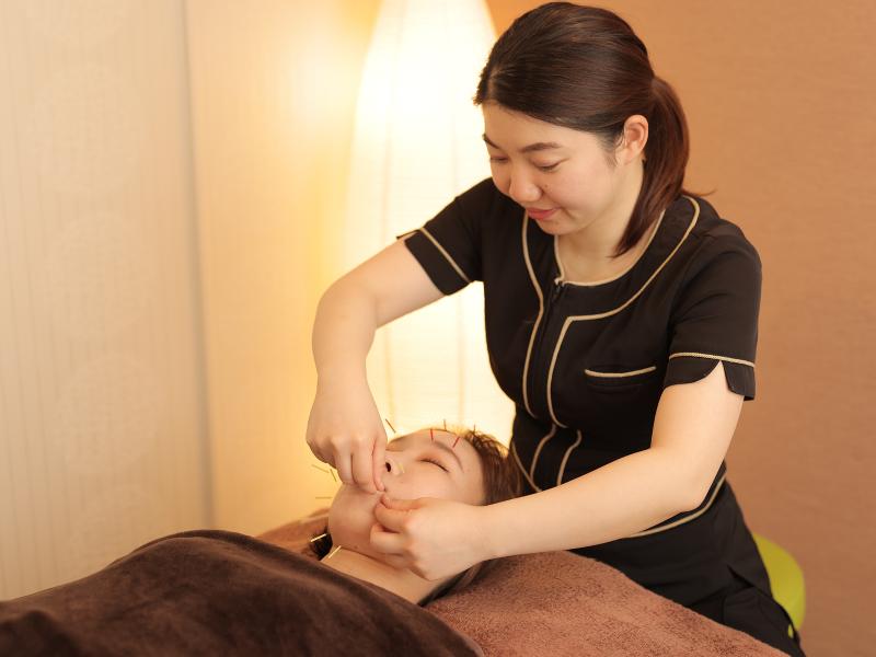 【女性専用小顔サロン】Lapis玉造のアルバイト・バイト求人情報-03