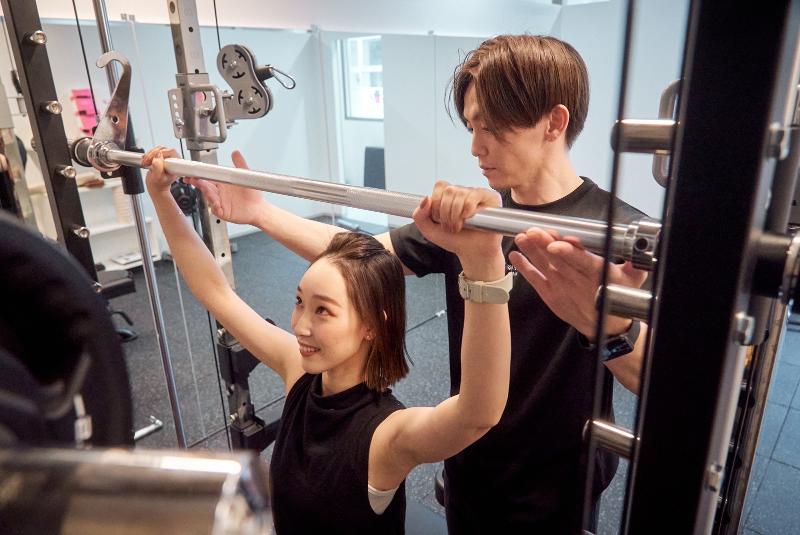 パーソナルジムNANAのアルバイト・バイト求人情報-02