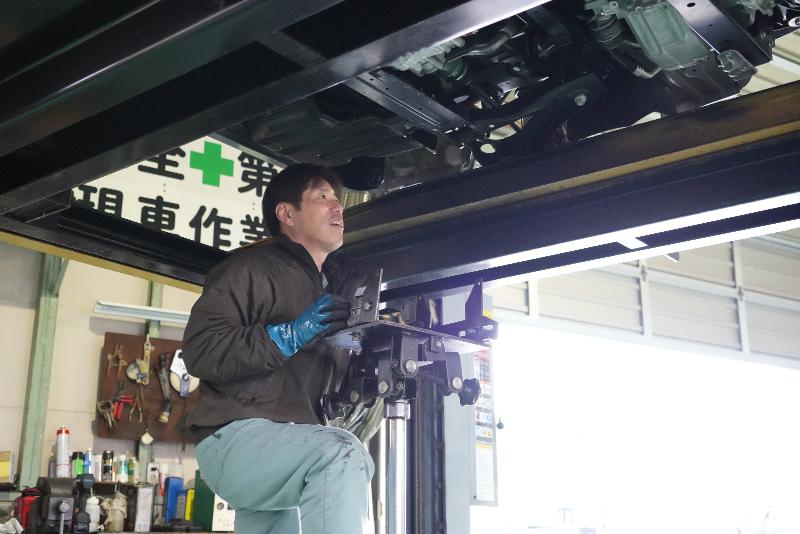 (株)山本モータースのアルバイト・バイト求人情報-02