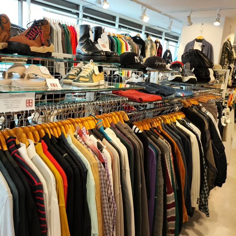 株式会社リンク(ブランド古着BAZZSTORE)のアルバイト・バイト求人情報-02