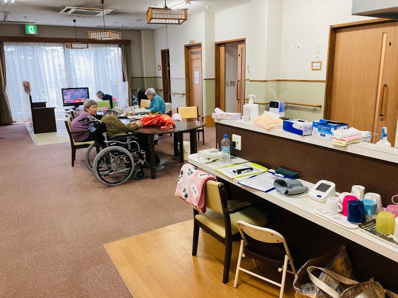 高齢者福祉施設ひまわりのアルバイト・バイト求人情報-03