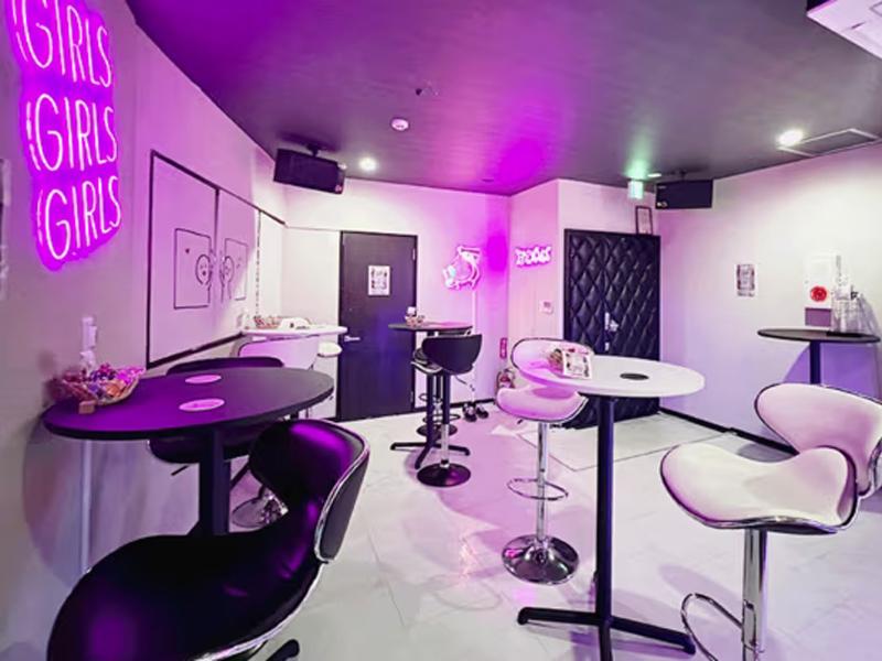 GirlsBar Trois&Quatreのアルバイト・バイト求人情報-03