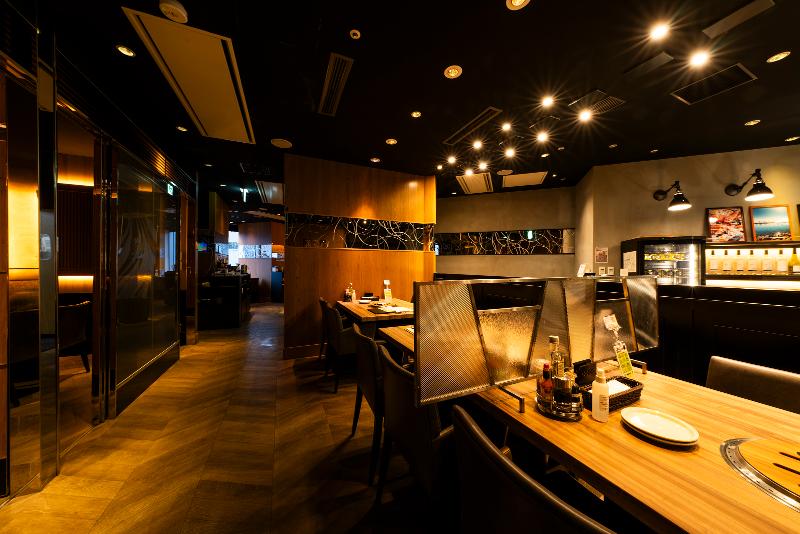 エイス シー オイスターバー&グリル　ルクア大阪店(株式会社ゼネラル・オイスター)のアルバイト・バイト求人情報-03