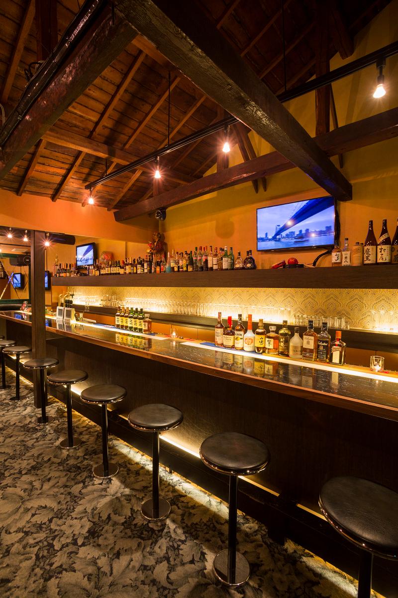 カラオケBAR本町ララバイのアルバイト・バイト求人情報-02