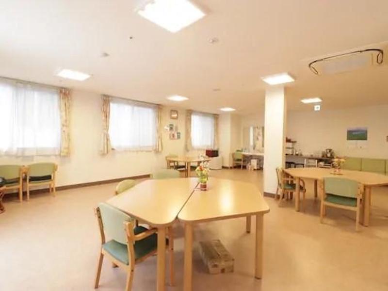 住宅型有料老人ホーム　四季彩多治見のアルバイト・バイト求人情報-02