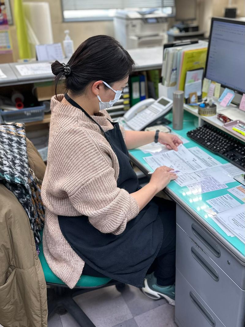 株式会社戸谷染料商店のアルバイト・バイト求人情報-03