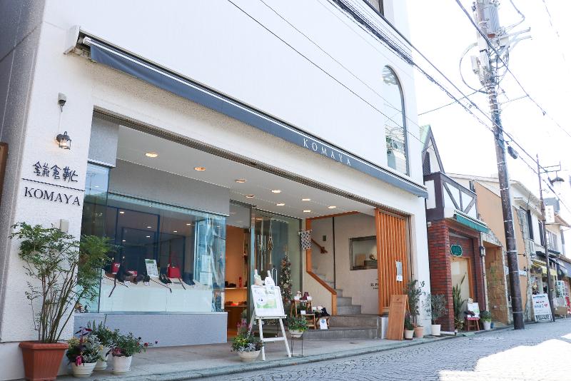 コマヤ靴店のアルバイト・バイト求人情報-05