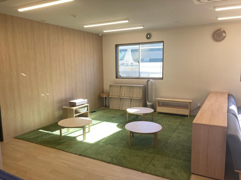 株式会社　コロレ　　美容室　ユニークのアルバイト・バイト求人情報-03