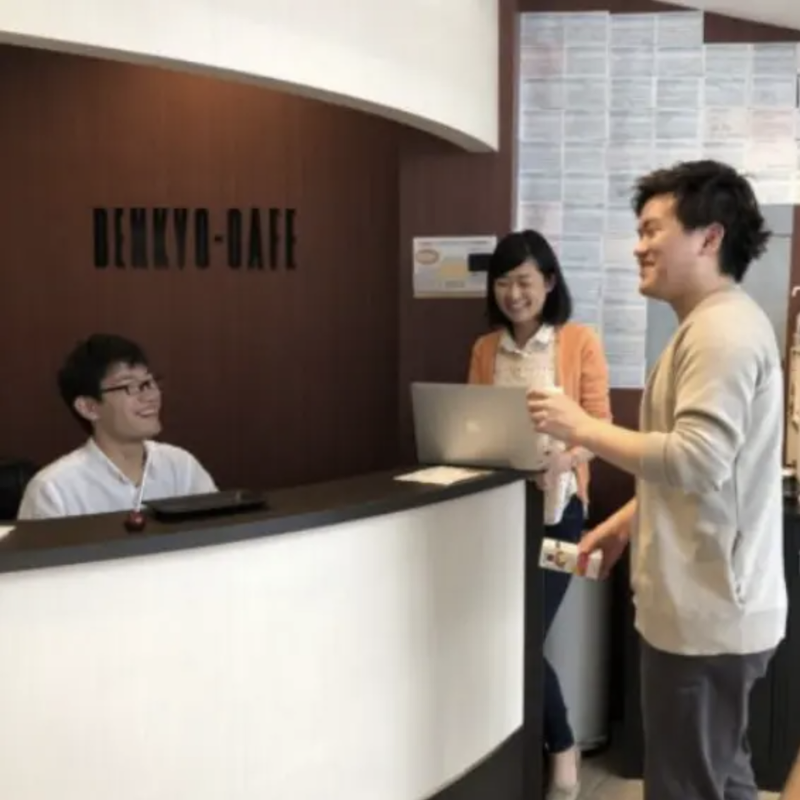 勉強カフェ大阪江坂ローソン店内のアルバイト・バイト求人情報-03