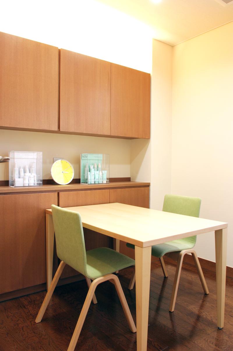 医療法人社団緑葉会 グリーン皮膚科クリニックのアルバイト・バイト求人情報-02