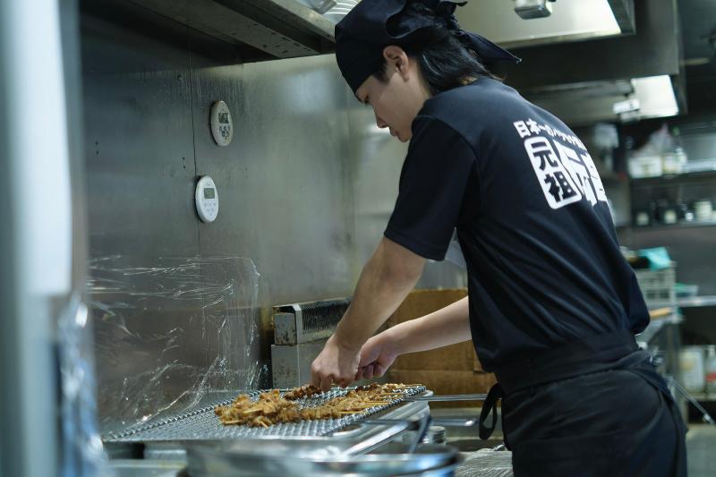 新時代 東岡崎駅前店のアルバイト・バイト求人情報-03