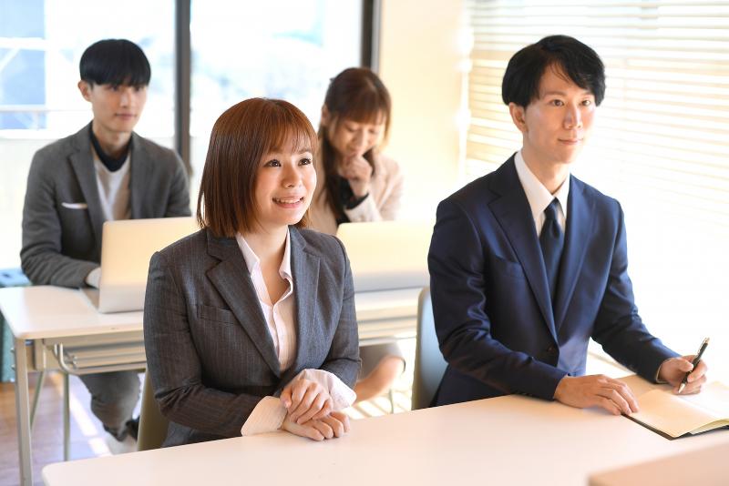 株式会社キャリアボルのアルバイト・バイト求人情報-02