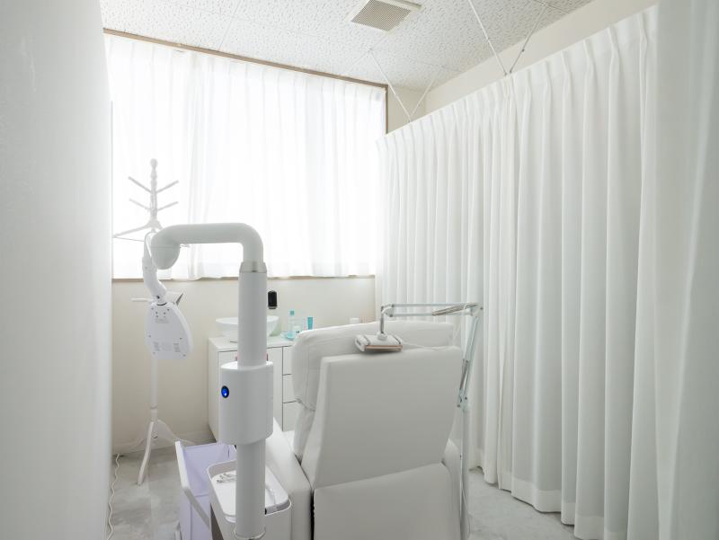 ホワイトニングカフェの求人・転職情報-04