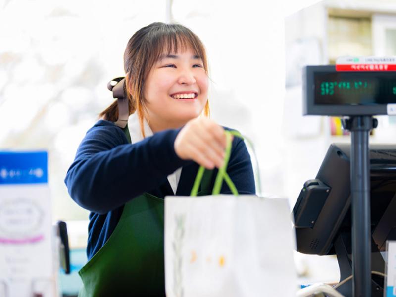 日本オリーブ株式会社のアルバイト・バイト求人情報-03