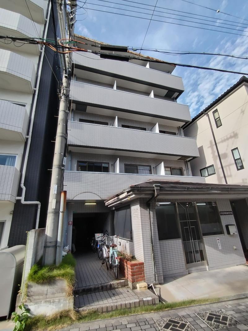 株式会社LivingPLUSのアルバイト・バイト求人情報-03