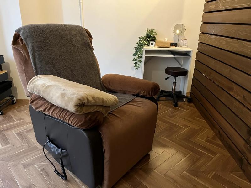 ドライヘッドスパ専門店 癒し〜ぷ 大阪梅田店のアルバイト・バイト求人情報-04