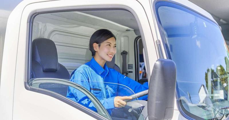 株式会社サカイファルコンの求人情報