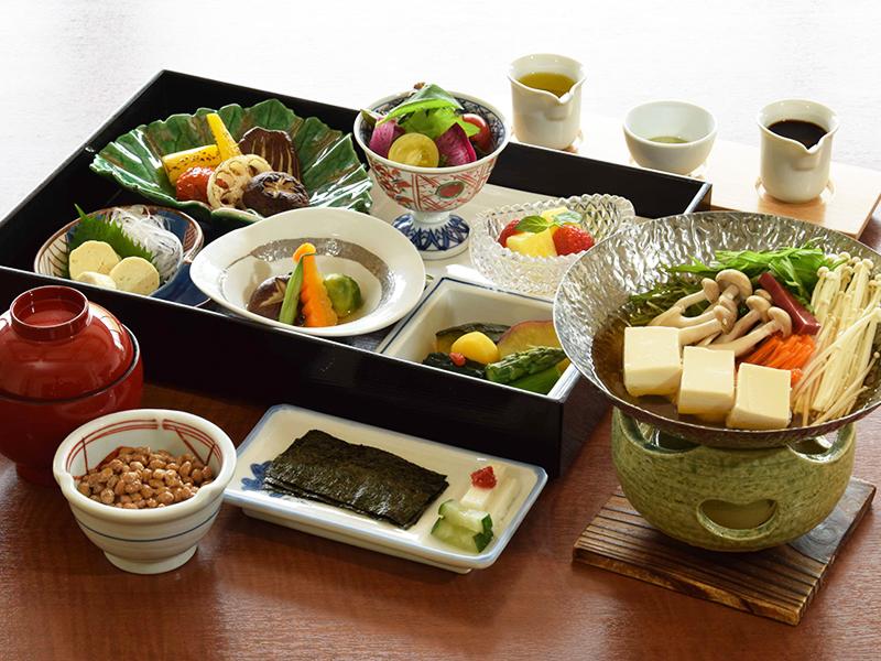 株式会社第一滝本館のアルバイト・バイト求人情報-03