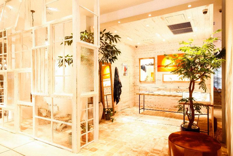 RHC Ron Herman みなとみらい店のアルバイト・バイト求人情報-02