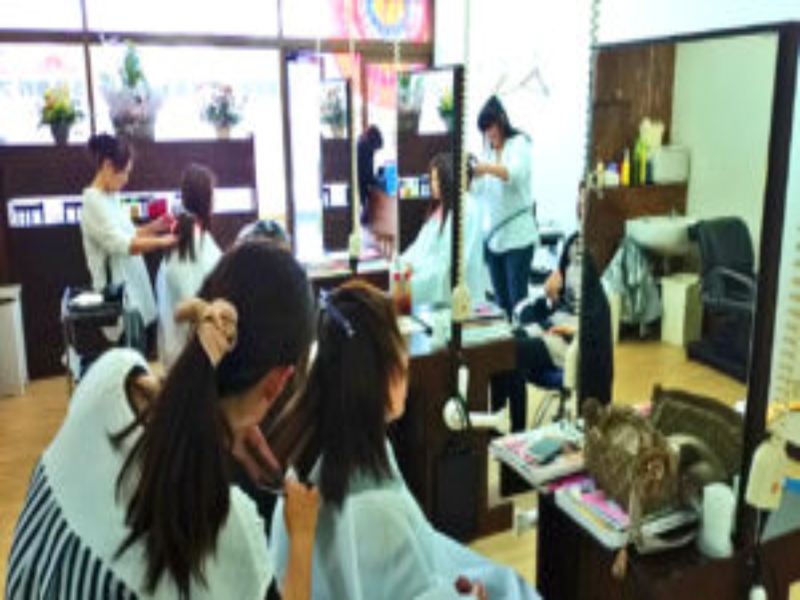 美容室　ﾍｱｰﾗﾝﾄﾞ都賀店のアルバイト・バイト求人情報-04