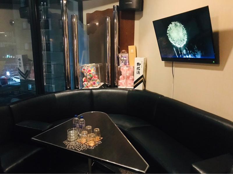 Lounge A'l'aise(アレーズ)のアルバイト・バイト求人情報-04