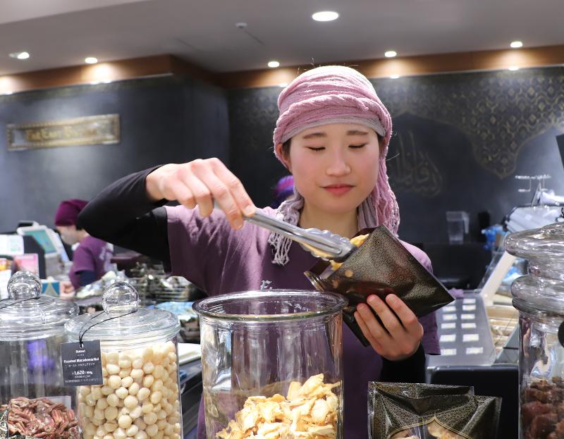 FAR EAST BAZAAR 渋谷ヒカリエ店のアルバイト・バイト求人情報-03